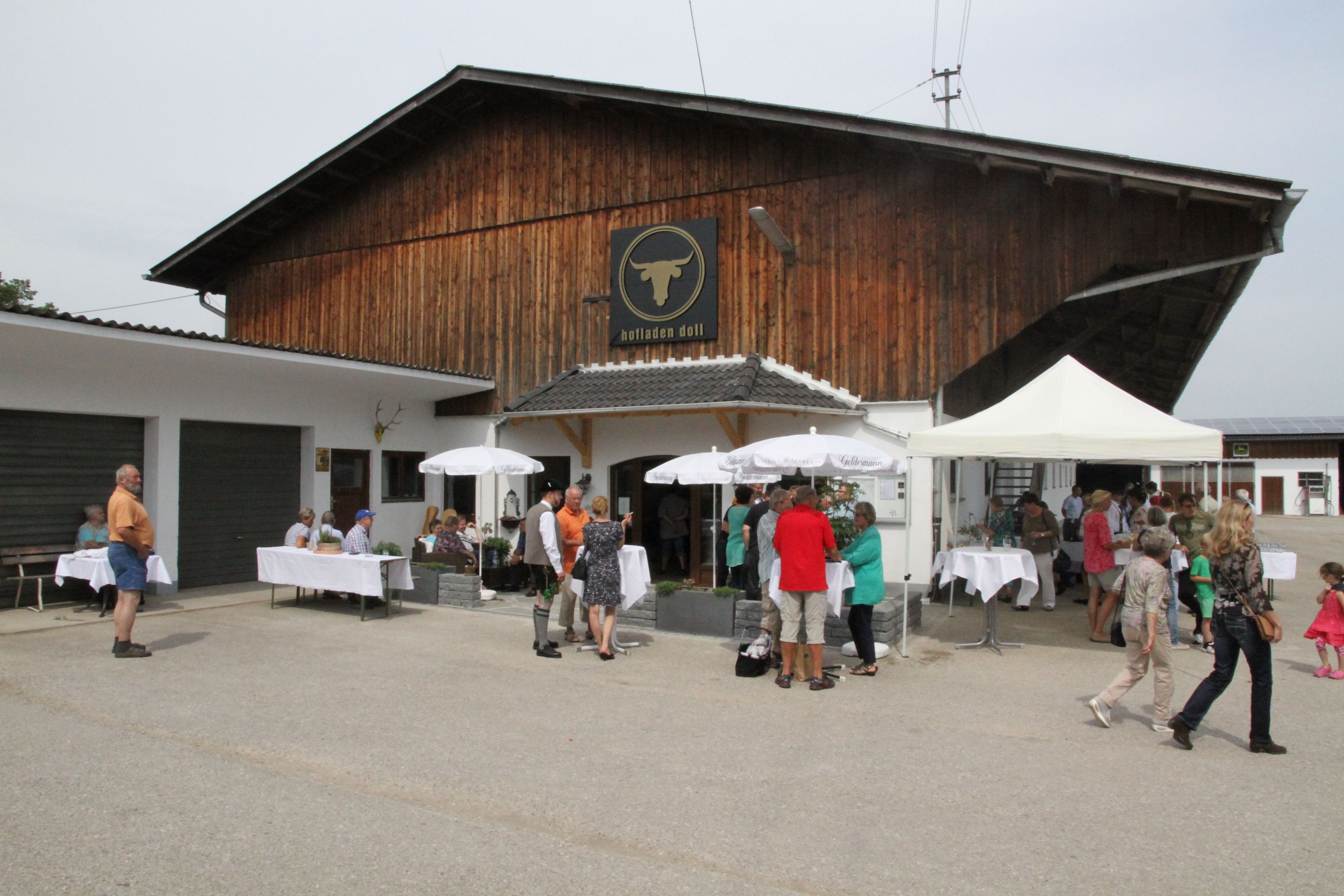 Hof Eröffnung